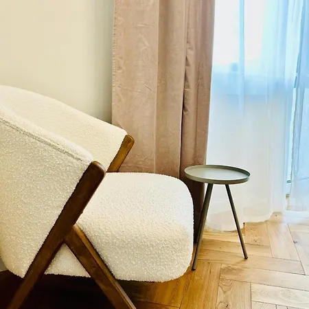 Ultracentral Lux Boutique 1br Ap Near Subway * Bükreş