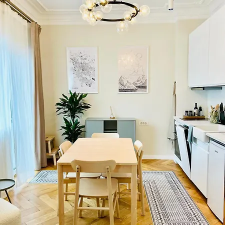 Apartament Ultracentral Lux Boutique 1br Ap Near Subway Bukareszt