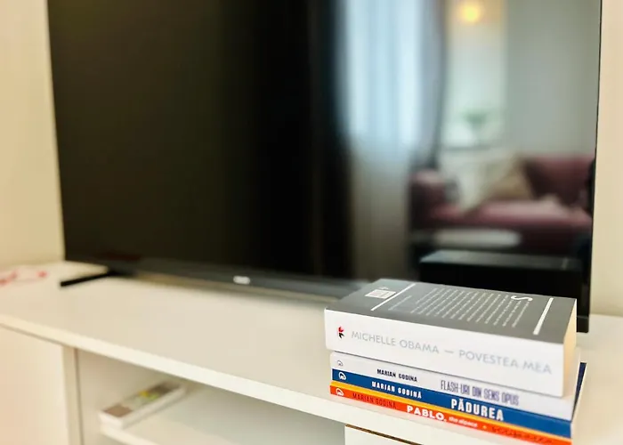 Ultracentral Lux Boutique 1br Ap Near Subway