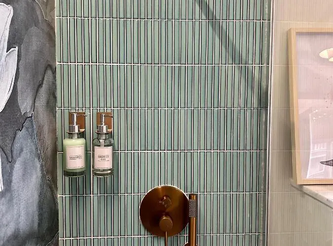 Ultracentral Lux Boutique 1br Ap Near Subway Bucareste